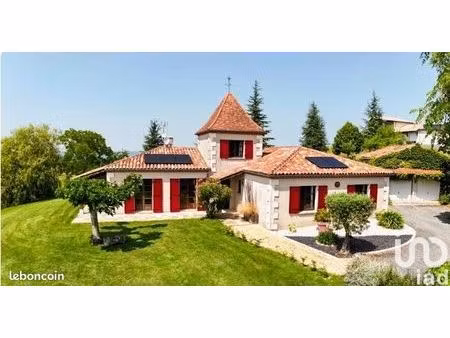 maison 6 pièces 165 m²