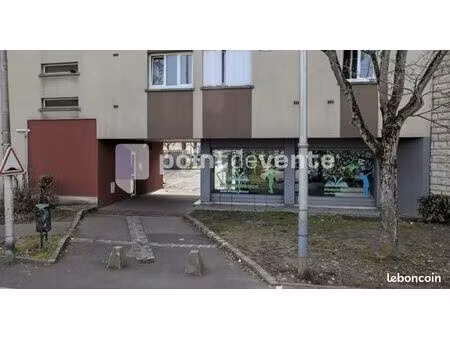 boucherie/charcuterie 67 m²