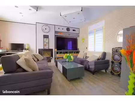 maison 5 pièces 144 m²