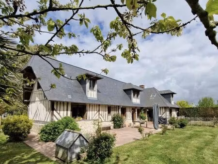 maison 7 pièces 180 m²