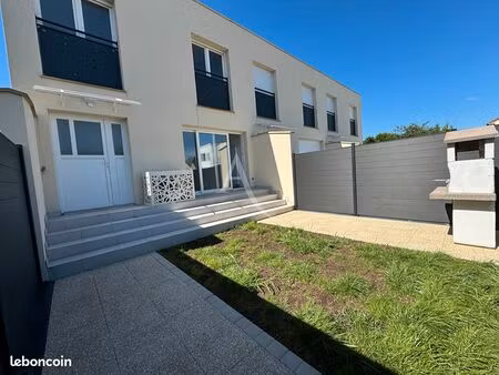 pavillon 5 pièces 95 m²