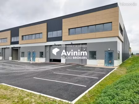 local 399 m² gellainville