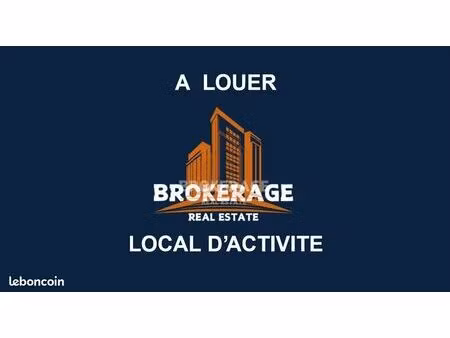 local d'activité 440 m²