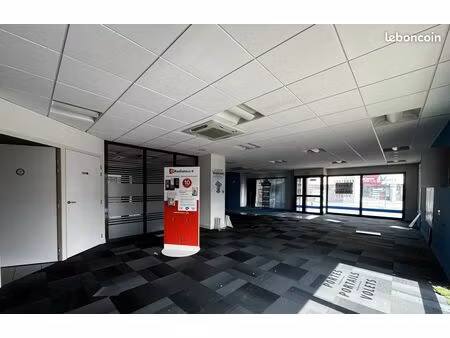 local commercial 140 m² longueau