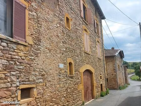 immeuble 5 pièces 110 m²