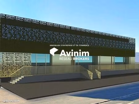 local commercial 260 m² fleury-les-aubrais