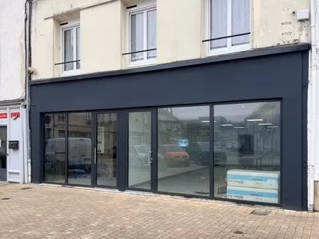 local commercial artenay