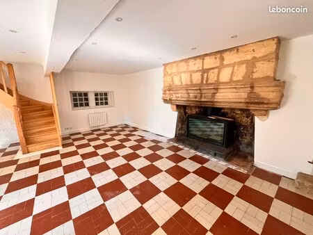 maison 5 pièces 140 m²