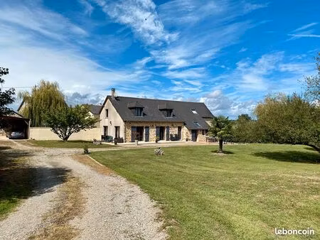 longère 10 pièces 175 m²