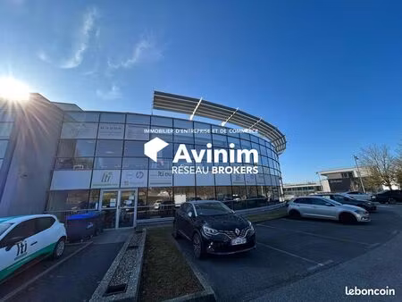 bureaux 299 m² annecy