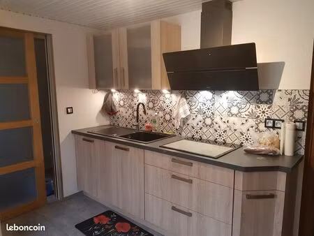 maison avec + d'1 hectare au cœur d'un petit village