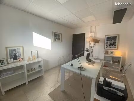 sous location local professionnel 15j /mois