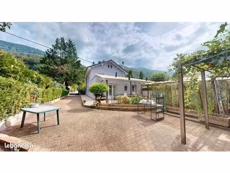 maison 6 pièces 152 m²