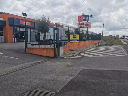 local commercial à louer 80m2