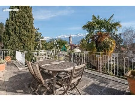 duplex 6 pièces 130 m²