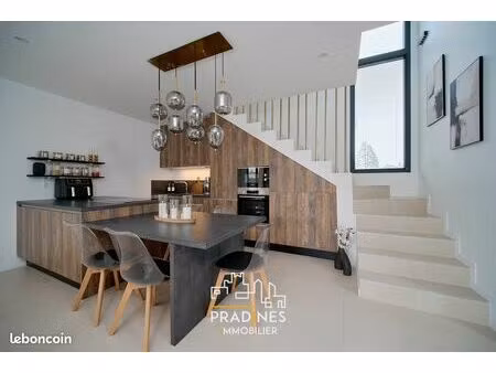 maison 5 pièces 121 m²