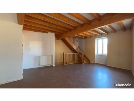 triplex 4 pièces 71 m²