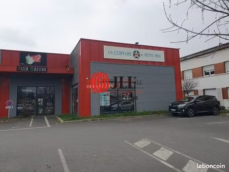 local commercial 148 m²