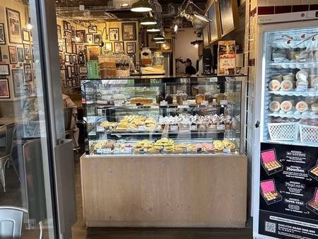 boutique 100 m² aulnay sous bois