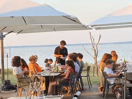 fond de commerce restaurant / chambres