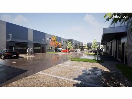 local d'activité 97 m²