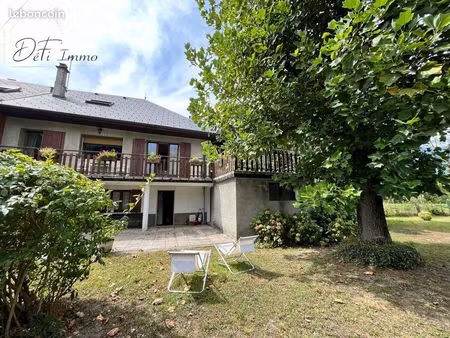 maison 7 pièces 177 m²