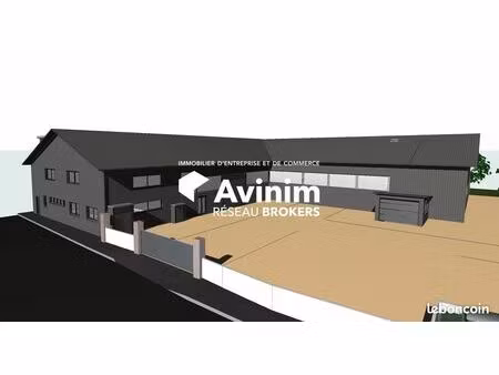 local 650 m² la ravoire