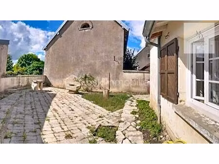 maison ancienne de 91 98 m² à reneve