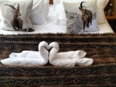 studette au mois à 7mn st jean de maurienne 73