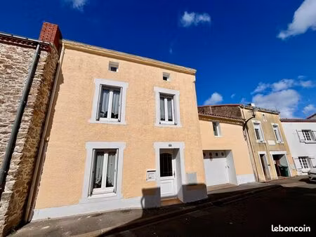 maison 7 pièces 177 m²
