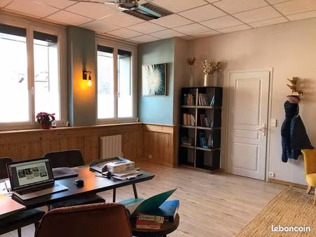 bureaux 38 m² albertville