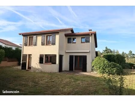maison 6 pièces 133 m²