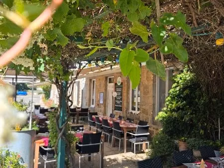 fond de commerce auberge dans le pilat