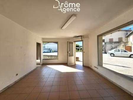 local commercial à louer