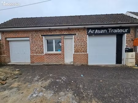 local d'activités 136 m² lumbres