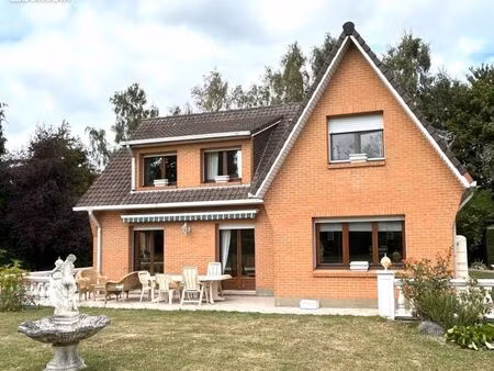 pavillon 5 pièces 150 m²