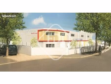 local d'activité 190 m²