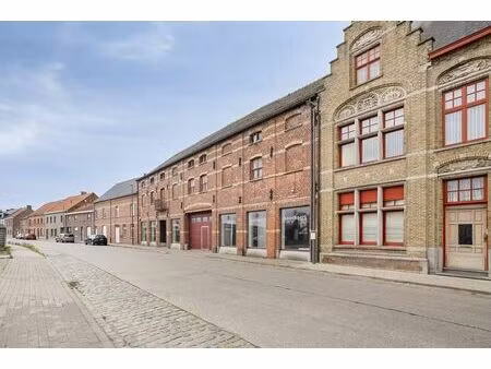 immeuble spacieux à vendre à vlamertinge
