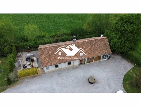 maison avec gîtes et écuries