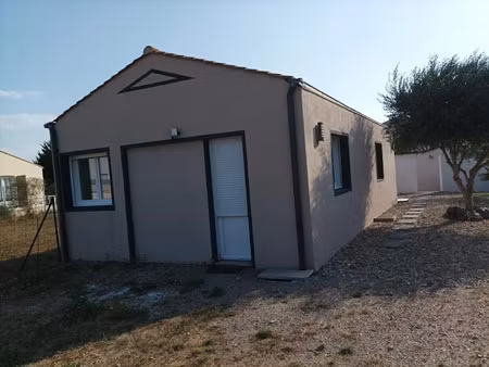 location meublée maison 2 pièces 48 m² à les sables-d'olonne (85100)  870 €