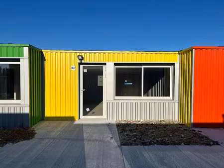 location locaux professionnels 57 m² à saujon (17600)  774 €