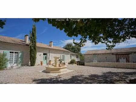 propriété avec piscine et jardin saussignac (24)