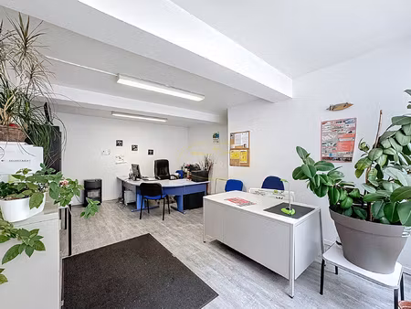 2 pièces 52 m2 local - commercy