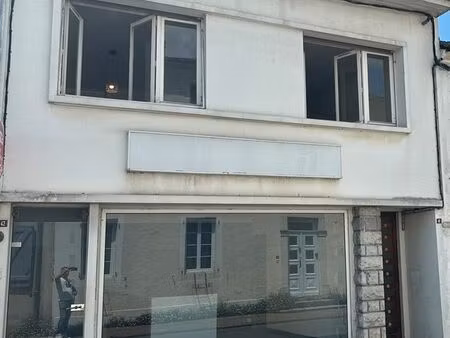 a vendre maison centre ville amou 126 m²