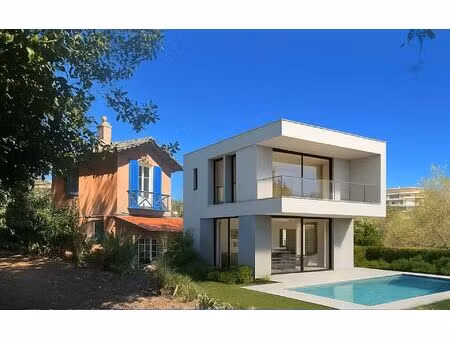 terrain cannes m² t- à vendre  840 000 €