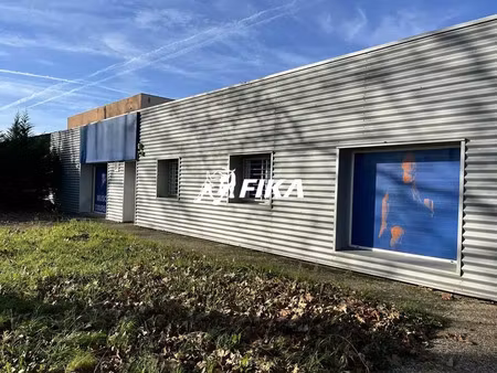 local d'activite a vendre