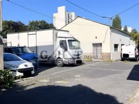 à louer – local commercial 180 m²