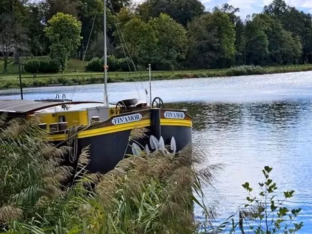 péniche hollandaise 150m² - 6 cabines - 4 couchages