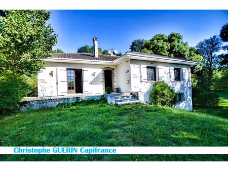 vente maison 10 pièces 220 m² à montignac charente (16330)  220 000 €