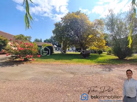 corps de ferme de 190 m² à courcival